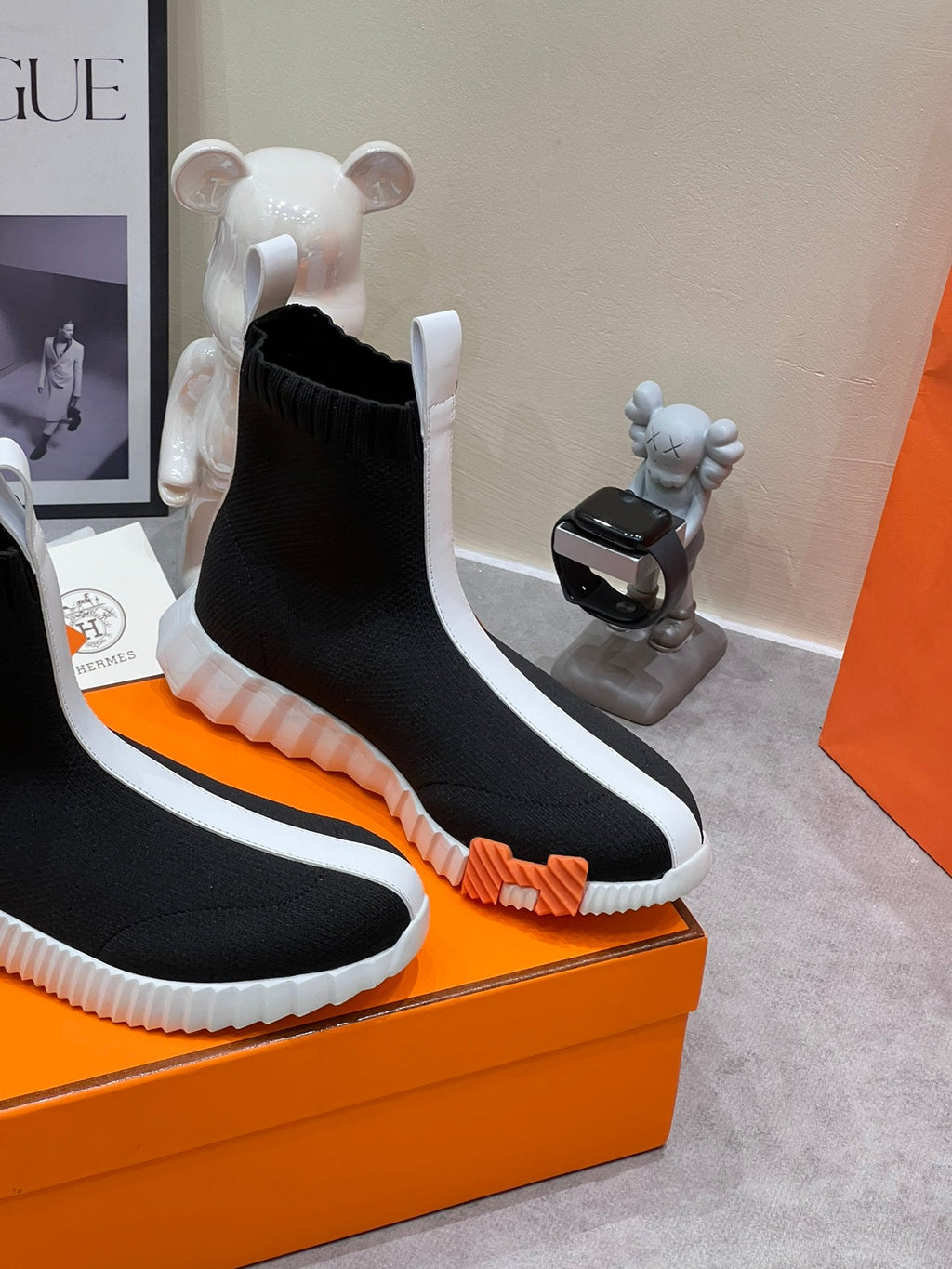 HERMES H FUN CLASSIC SNEAKER STYLISH BLACK AND WHITE LINE FABRIC