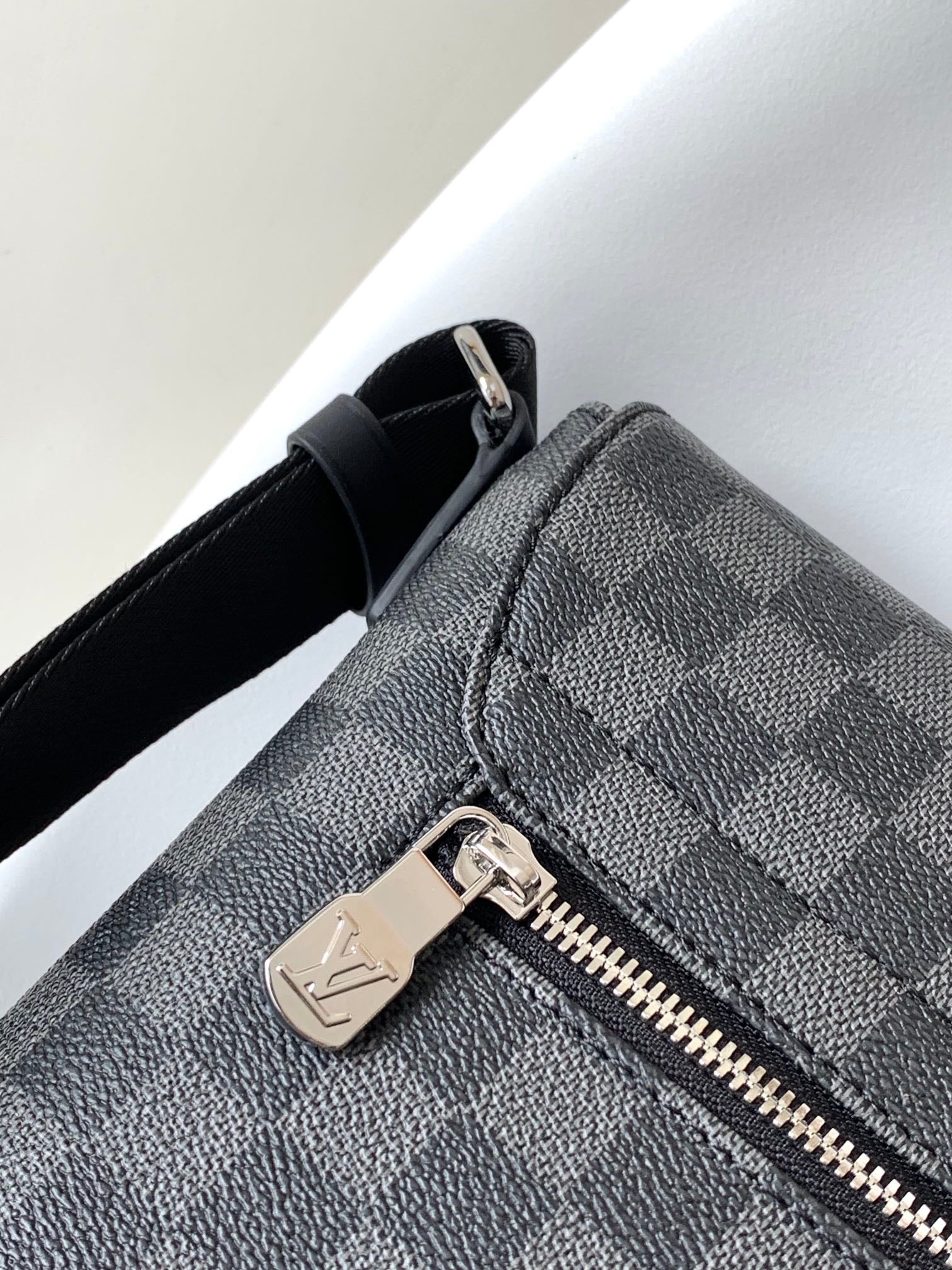 LOUIS VUITTON LV 25S SMALL DISTRICT CROSSBODY BAG 31 IN BLACK DAMIER GRAPHITE CANVAS AND CALFSKIN