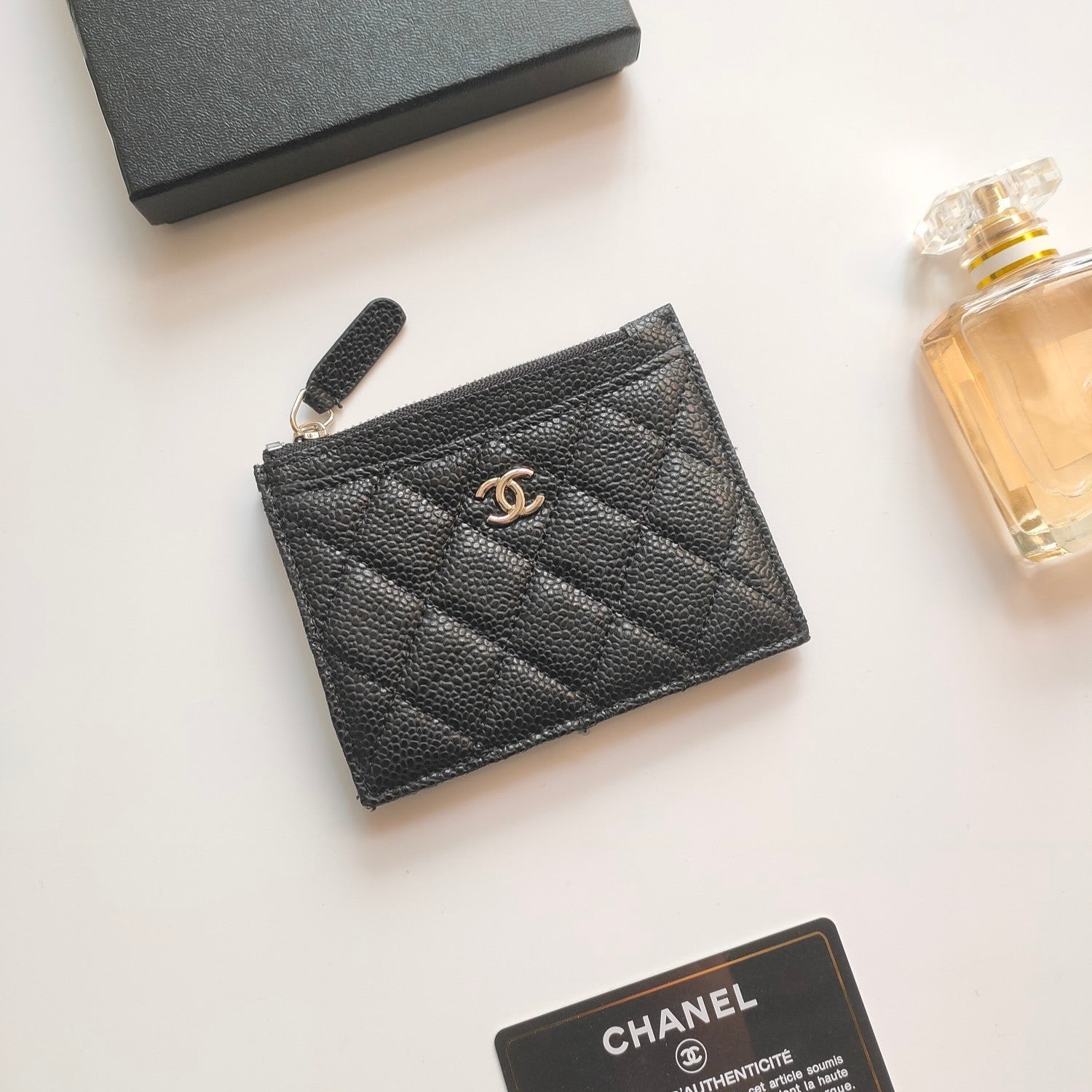 CHANEL ZIPPED CARD HOLDER 11.5 BLACK GRAINED CALFSKIN GOLD ICON
