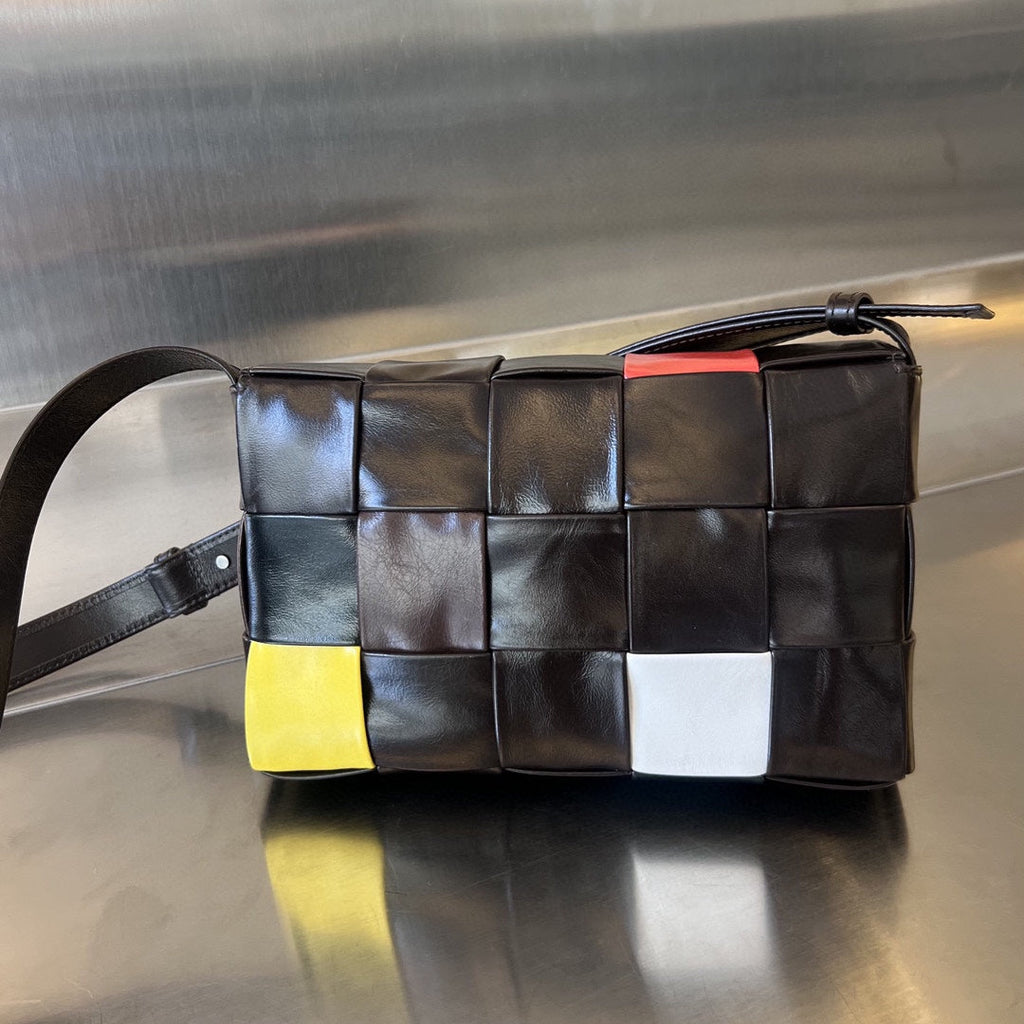 BOTTEGA VENETA SMALL CASSETTE 23 IN COLORFUL CALFSKIN