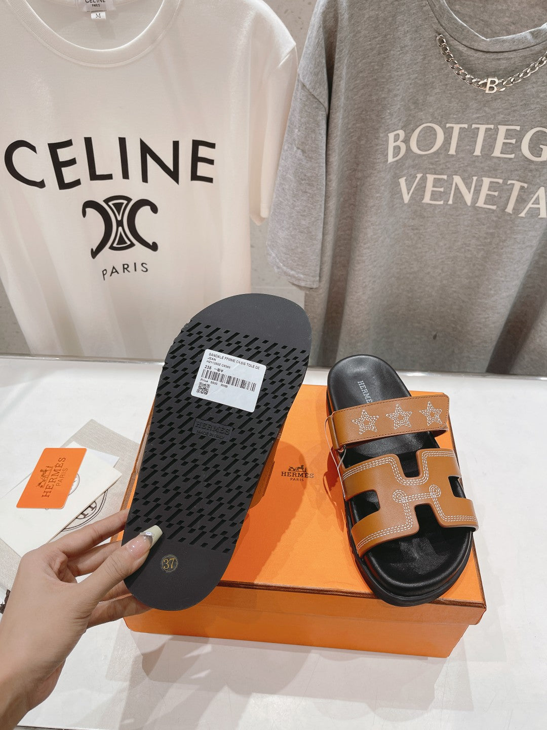 HERMES STAR-PATTERNED SANDAL BLACK AND CARAMEL CALFSKIN