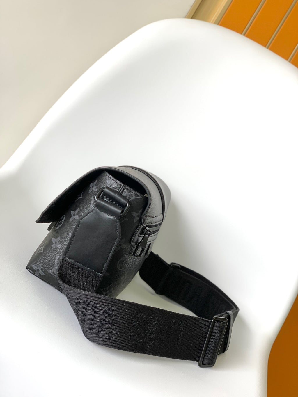 LOUIS VUITTON S-CAPE MESSENGER BAG 28 IN BLACK MONOGRAM ECLIPSE CANVAS