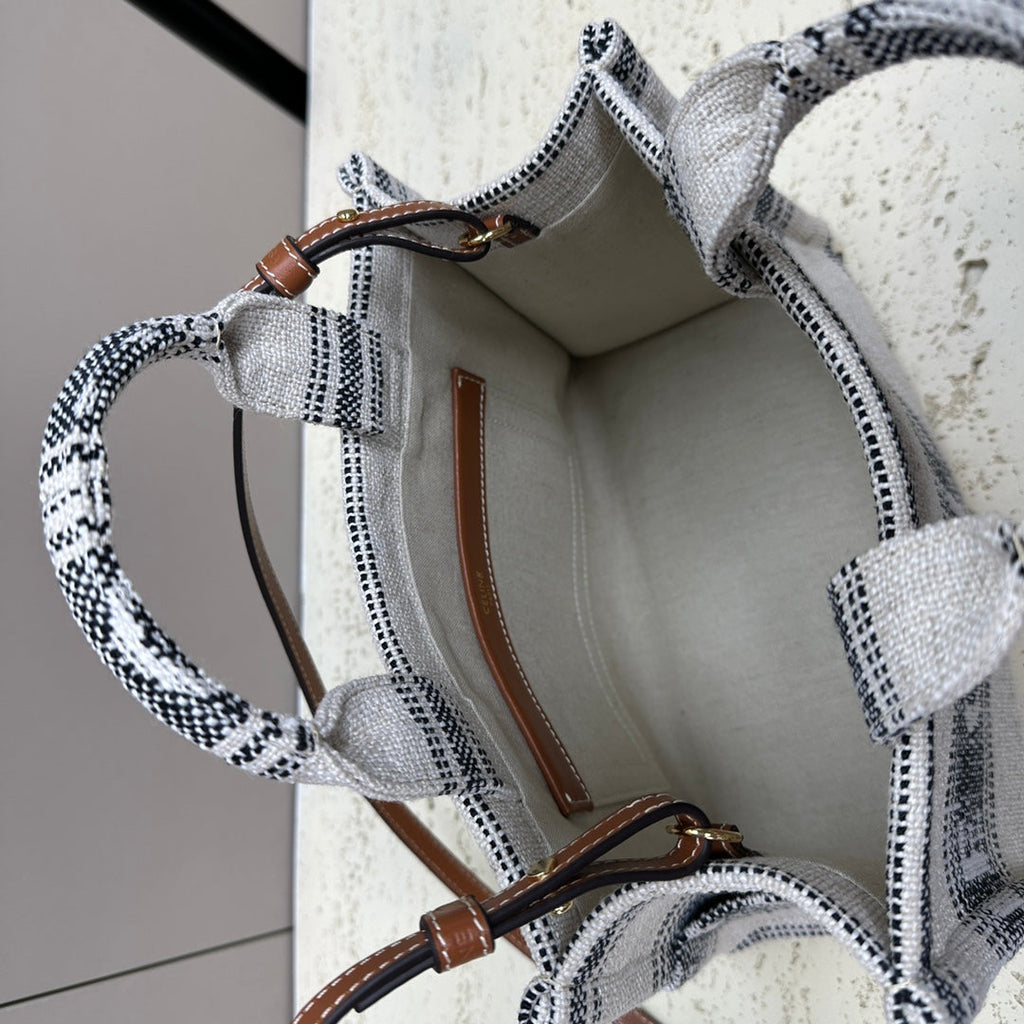CELINE CABAS THAIS 26 CALFSKIN  GREY