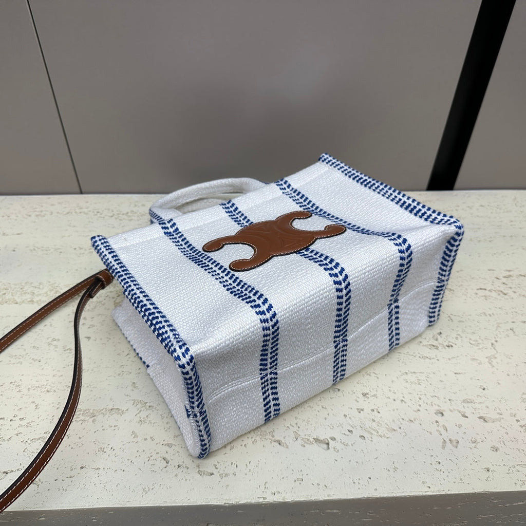 CELINE CABAS THAIS 26 CALFSKIN  WHITE