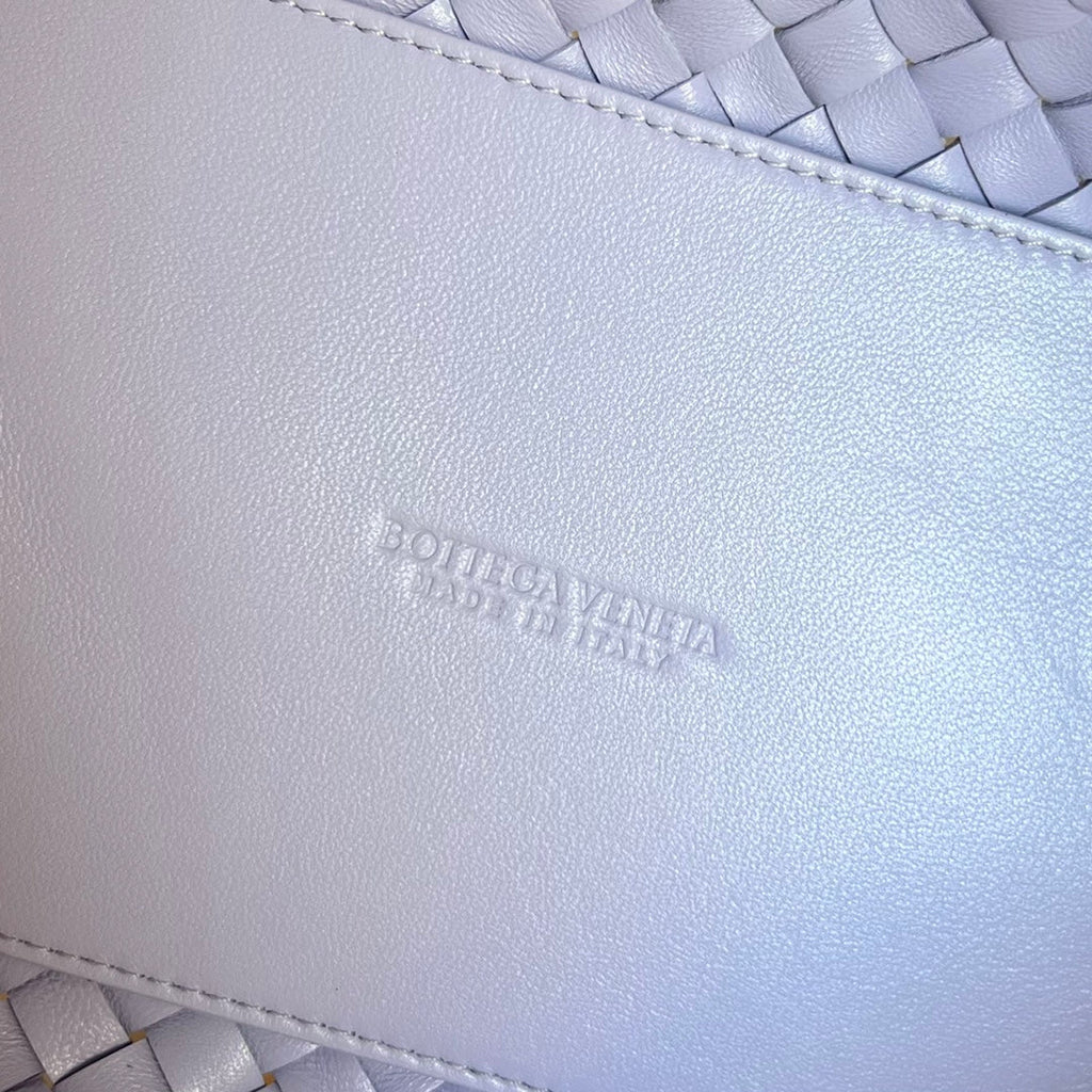 BOTTEGA VENETA MINI CABAT 20 IN LILAC PURPLE LAMBSKIN