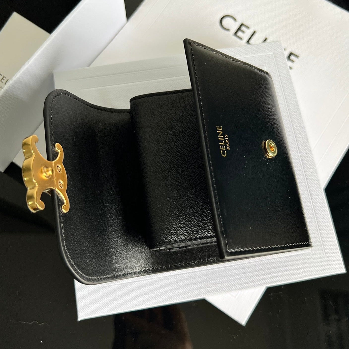 CELINE TRIOMPHE 10 CALFSKIN WALLET BLACK
