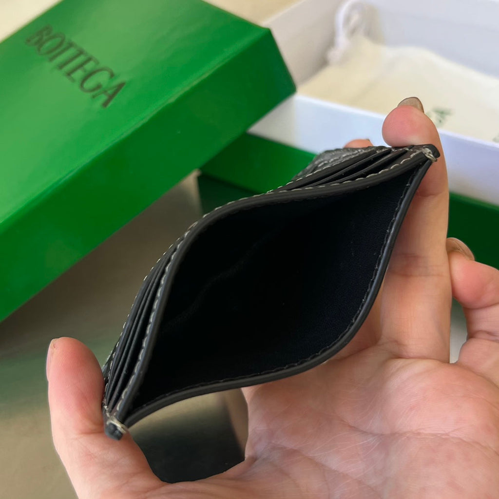BOTTEGA VENETA INTRECCIATO 10 CREDIT CARD CASE IN BLACK LAMBSKIN