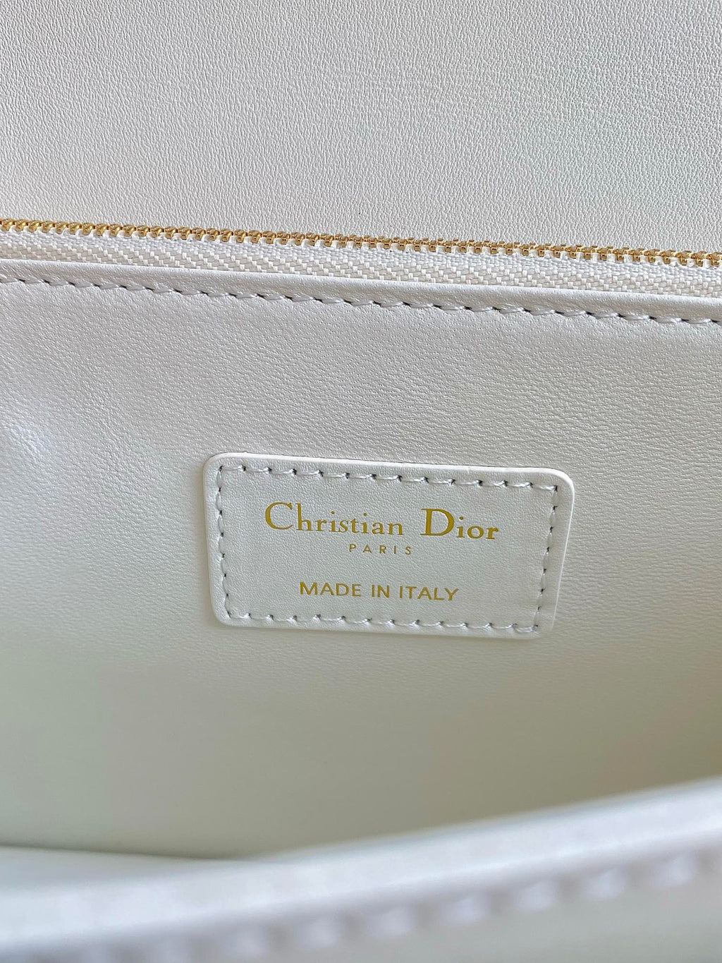 DIOR MISS LADY 24 LARGE BAG IN WHITE LAMBSKIN
