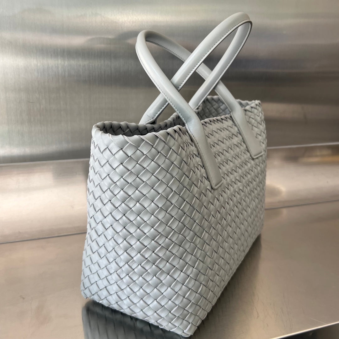 BOTTEGA VENETA SMALL CABAT 32 IN RHINO GRAY LAMBSKIN