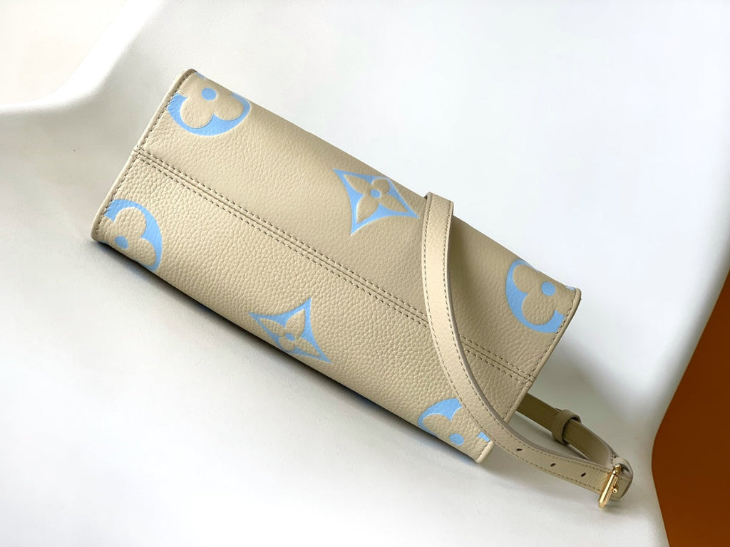 LOUIS VUITTON ONTHEGO PM 25CM CREAM BLUE