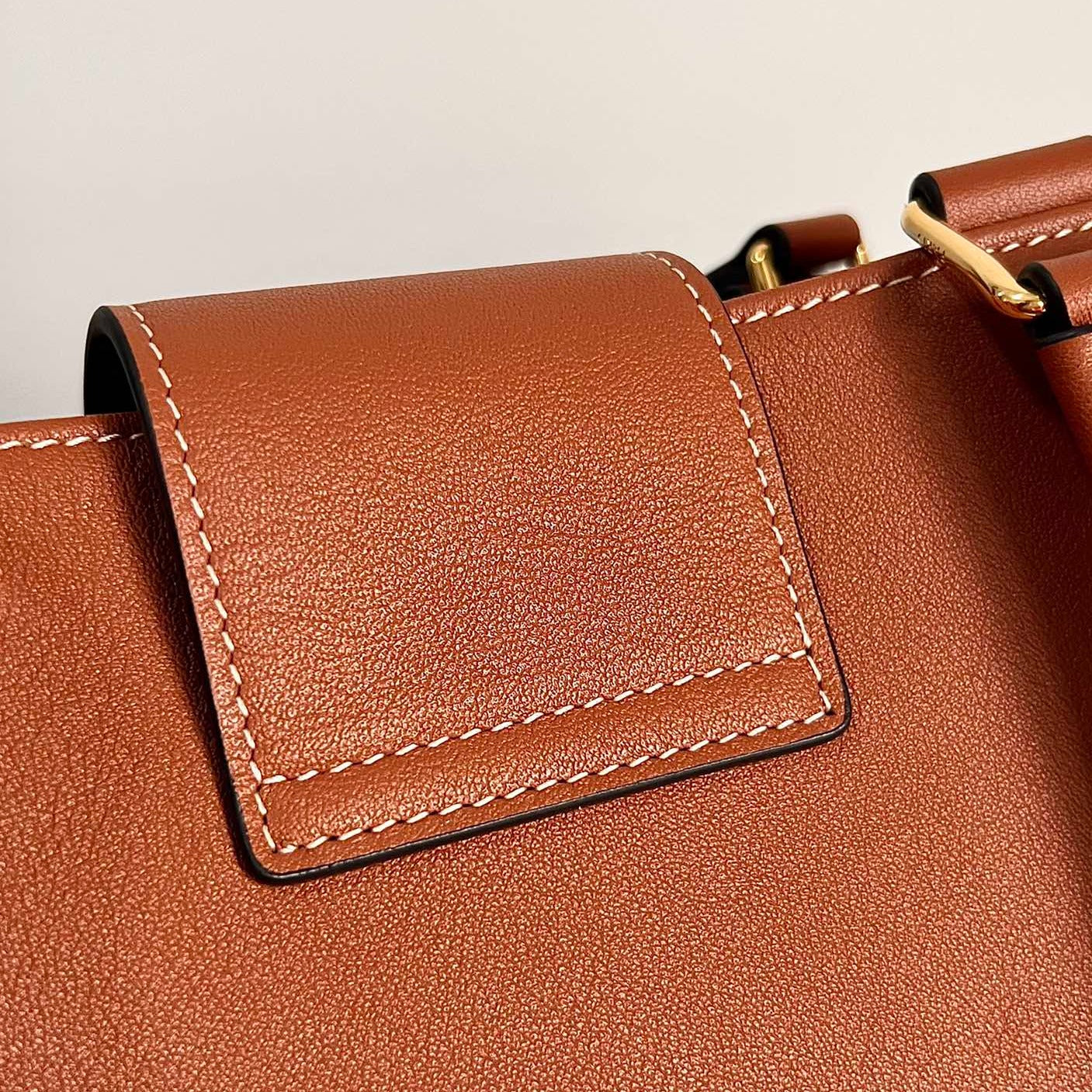 CELINE TRIOMPHE 37 SOFT TAN BROWN CALFSKIN HANDBAG