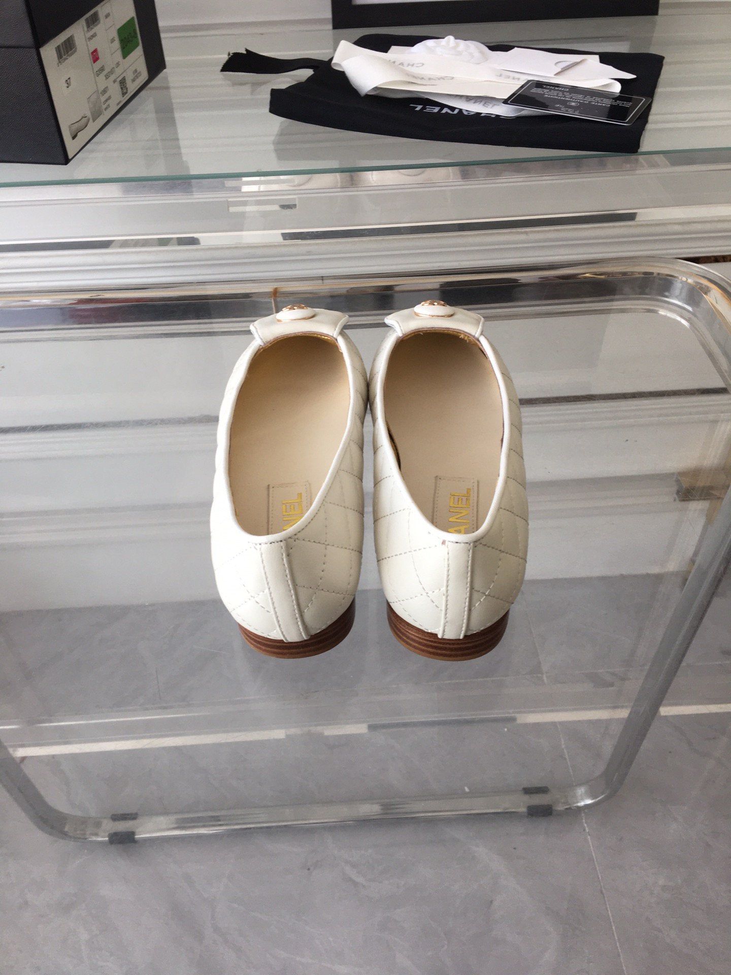 CHANEL ballet flat quilted white gold  lock