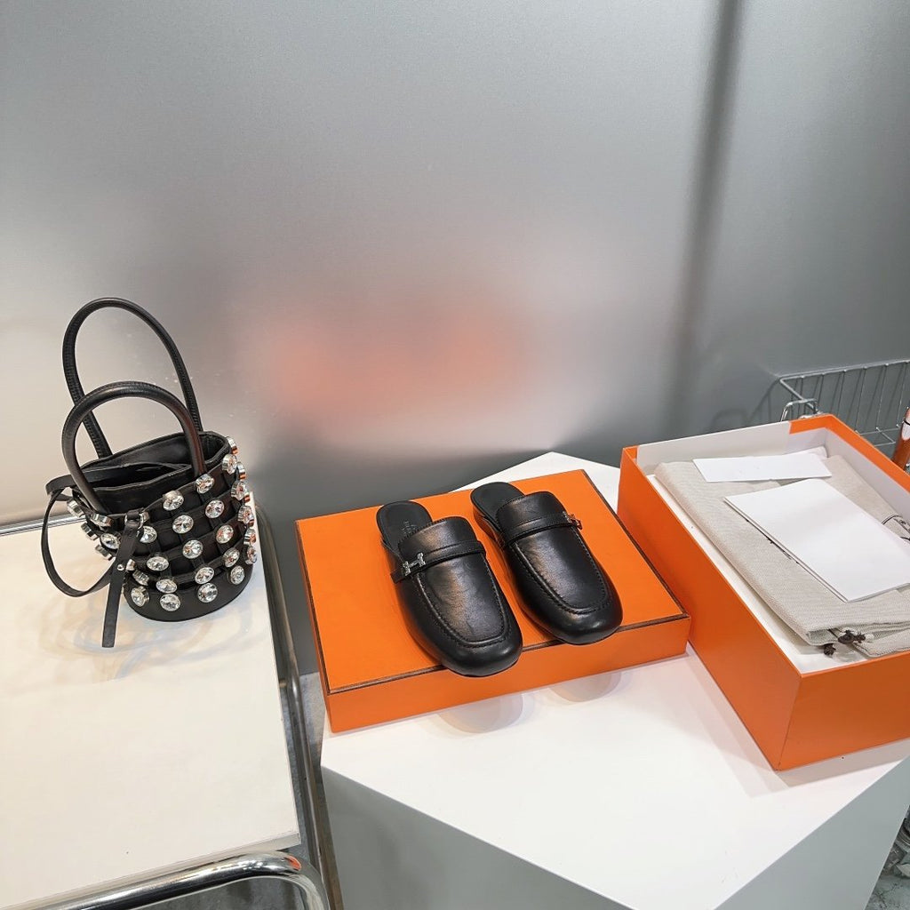 HERMES Lena Mule Black Leather