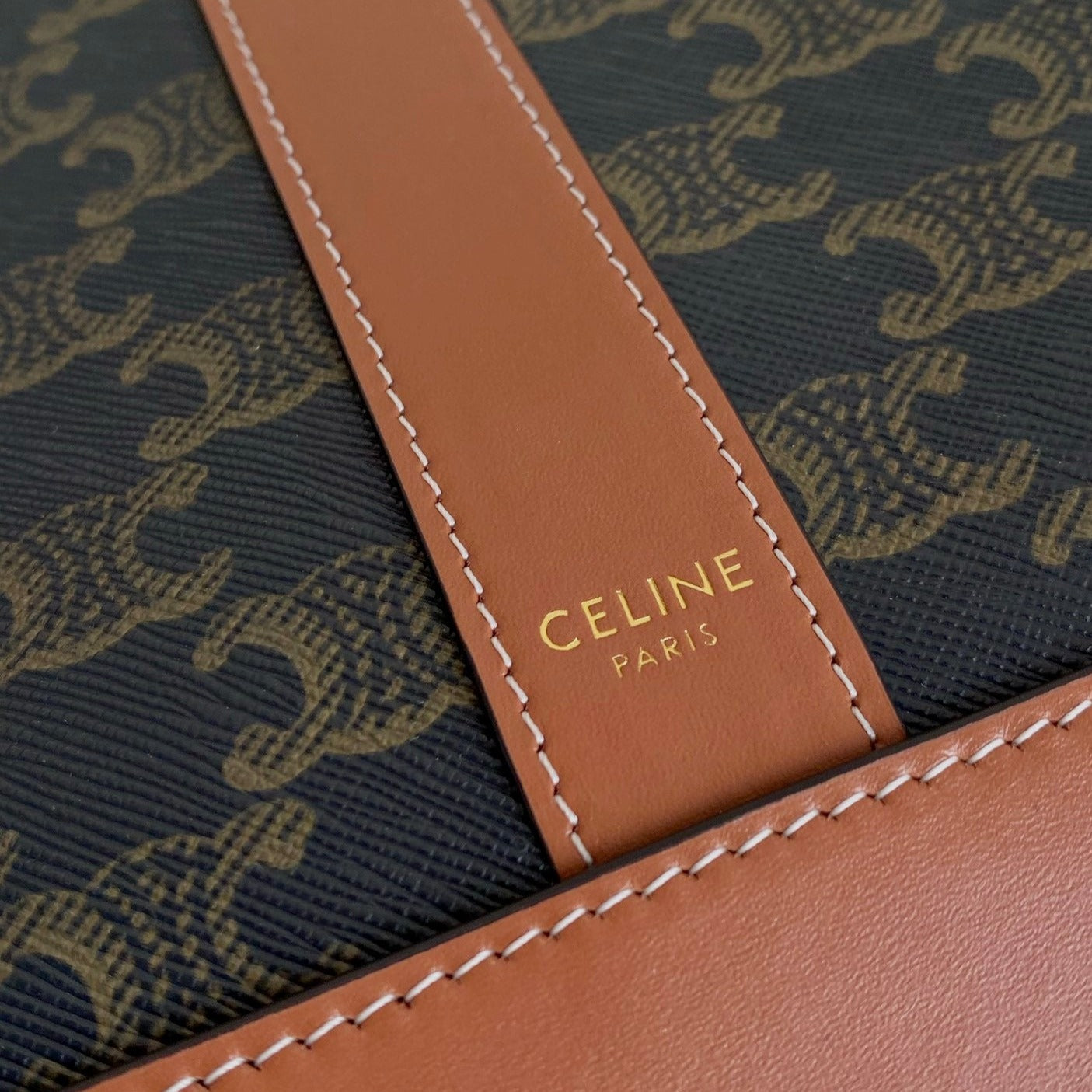 CELINE TRIOMPHE 26 TAN  CALFSKIN