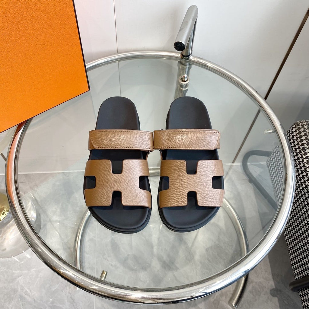 HERMES CHYPRE EPSOM Sandal brown Leather