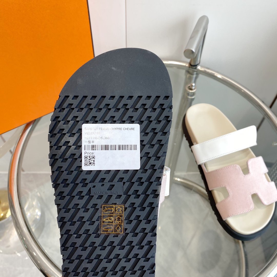 HERMES Chypre Canvas Sandal White Pink Leather