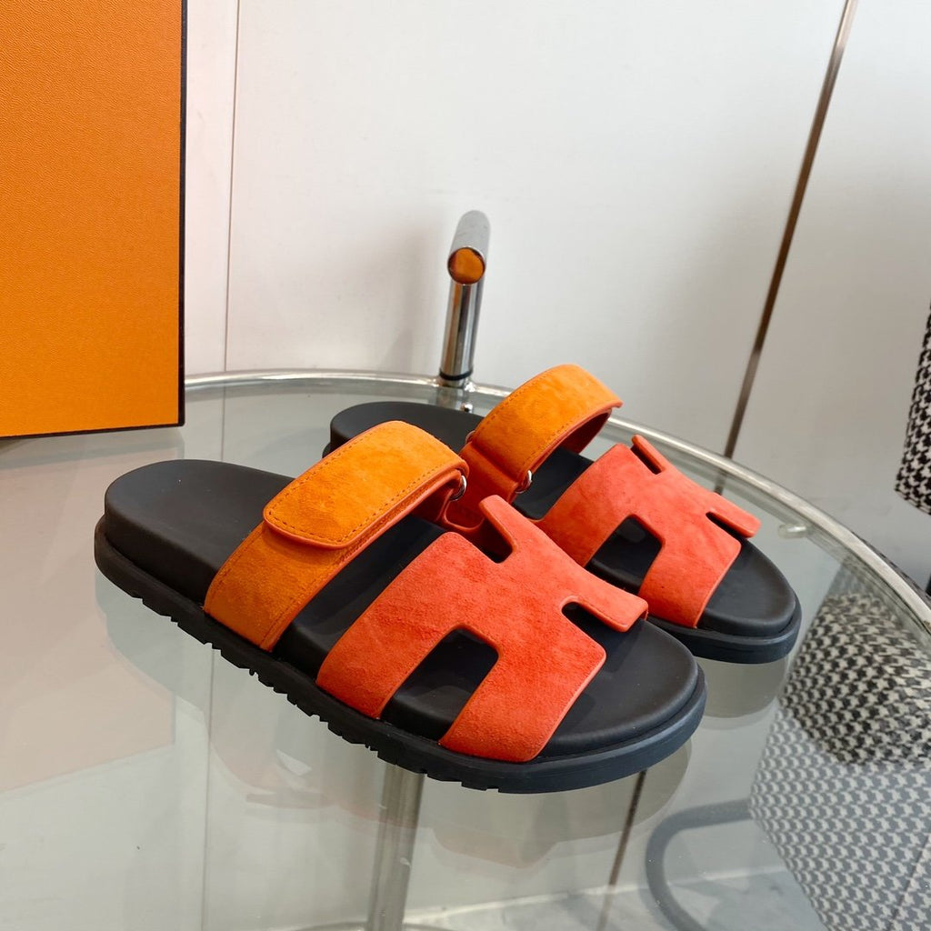 HERMES Chypre Sandal Suede Red Chapas / Orange