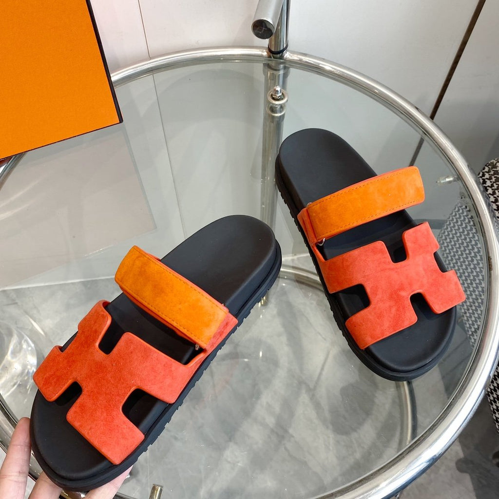 HERMES Chypre Sandal Suede Red Chapas / Orange