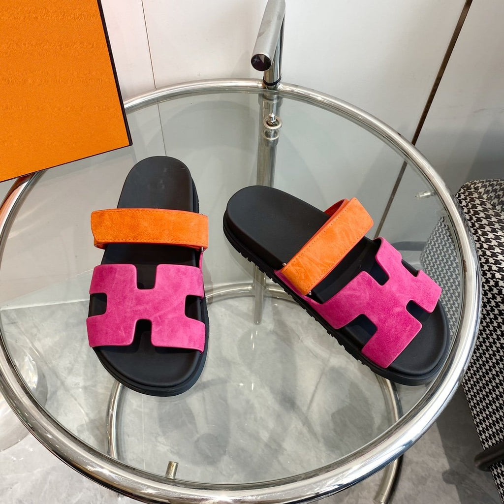 HERMES Chypre Sandal Rose Chapas / Orange Suede