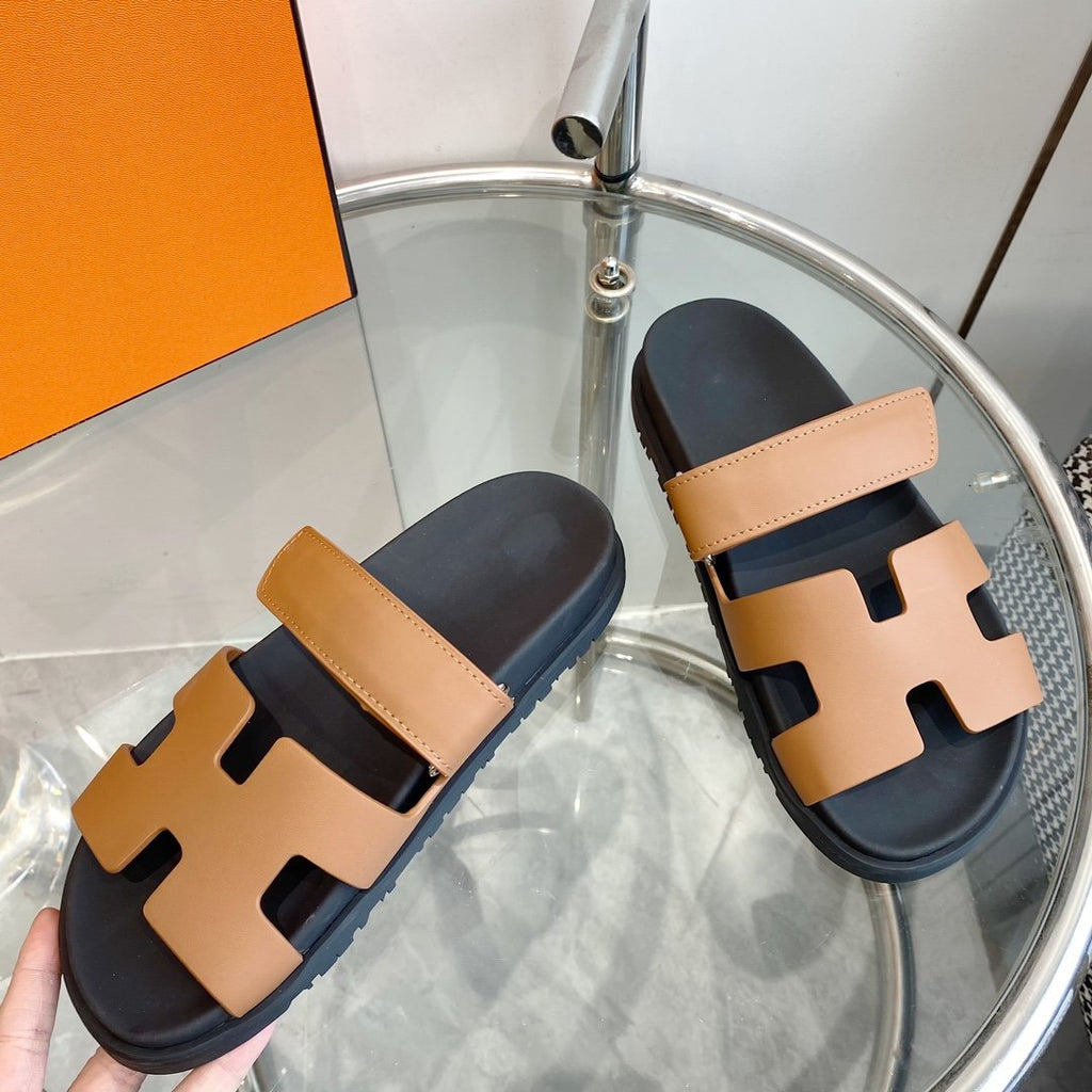 HERMES Chypre Sandal Brown Mastic Calfskin Leather