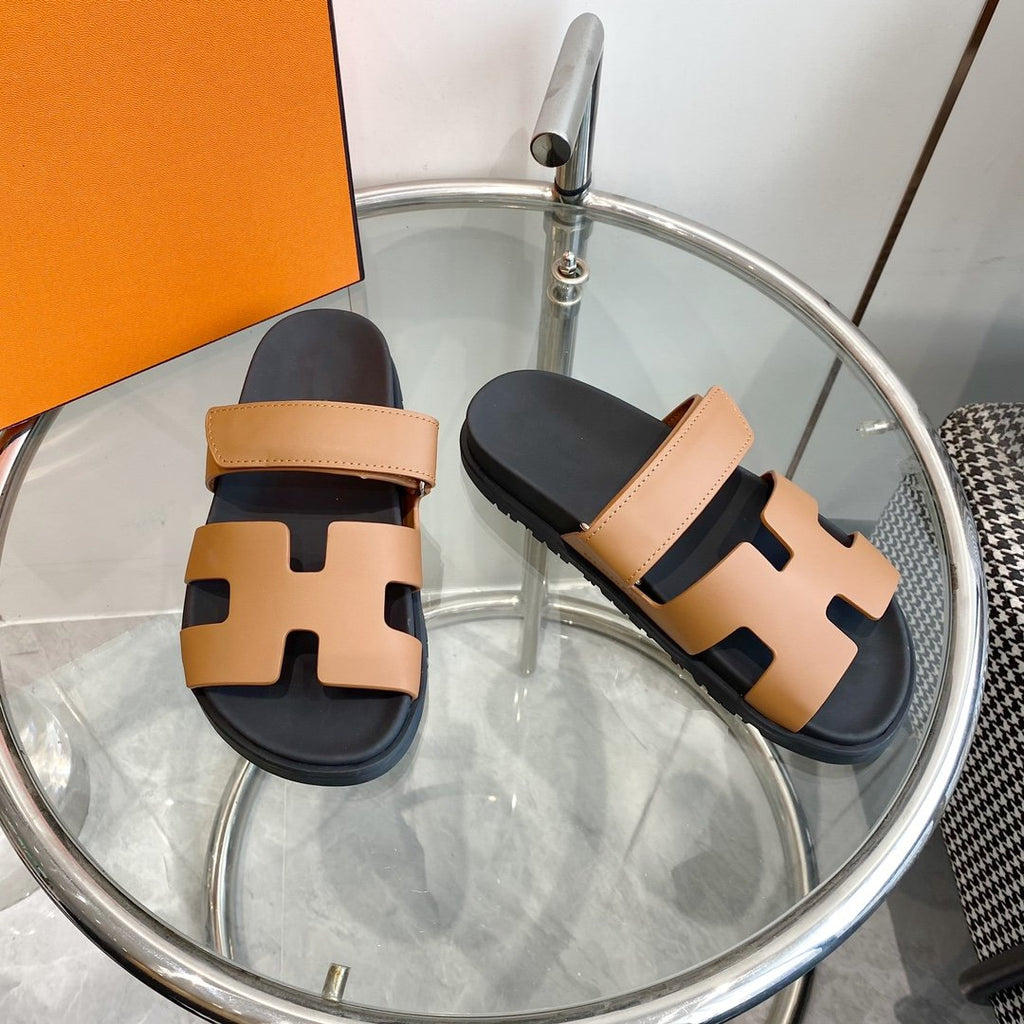HERMES Chypre Sandal Brown Mastic Calfskin Leather
