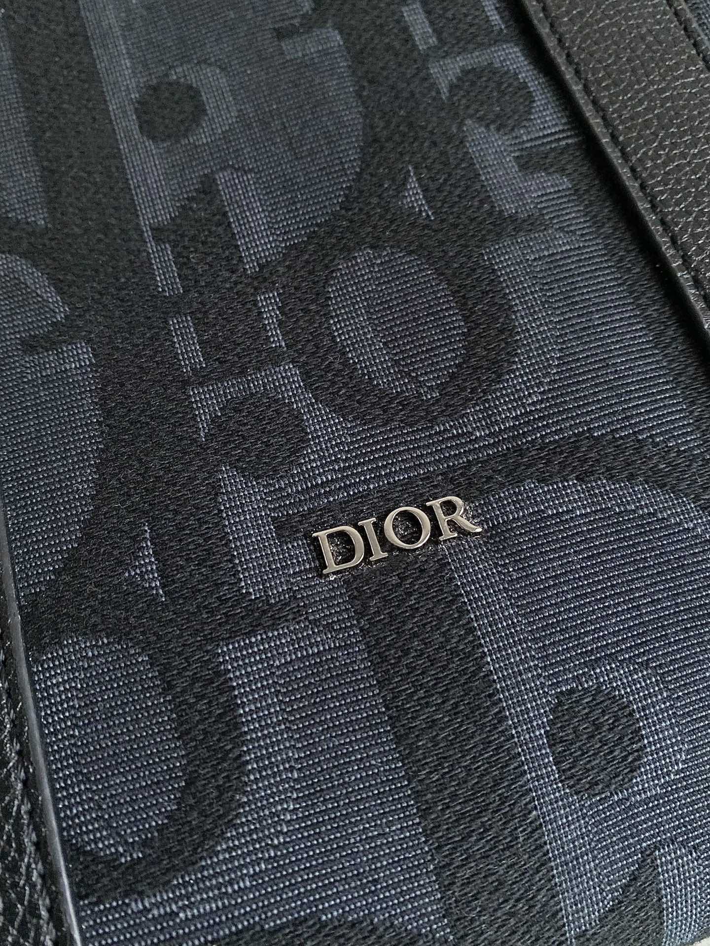 DIOR WEEKENDER 40 IN BLACK MAXI OBLIQUE JACQUARD