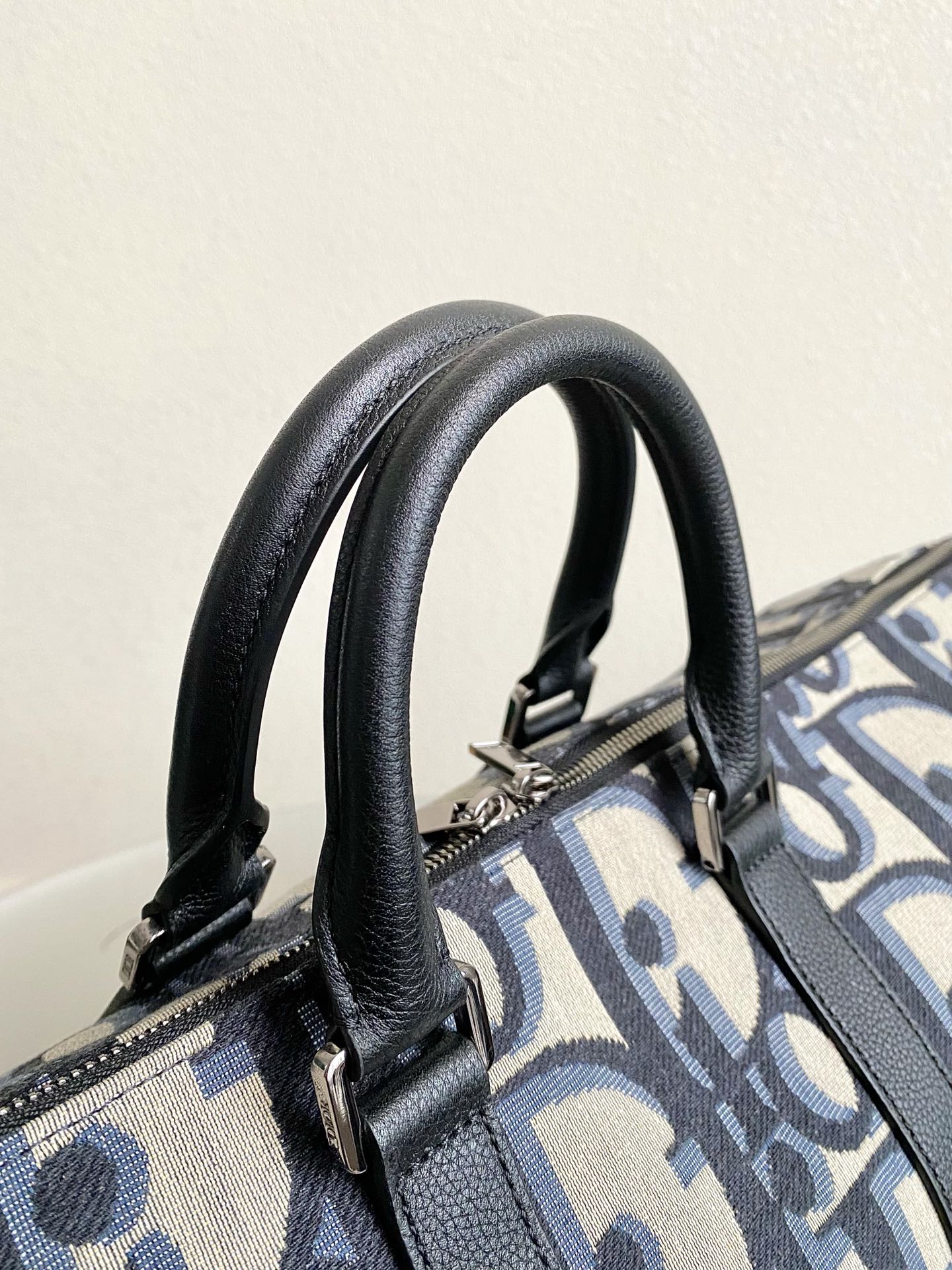 DIOR WEEKENDER 40 IN BEIGE AND BLACK MAXI OBLIQUE JACQUARD
