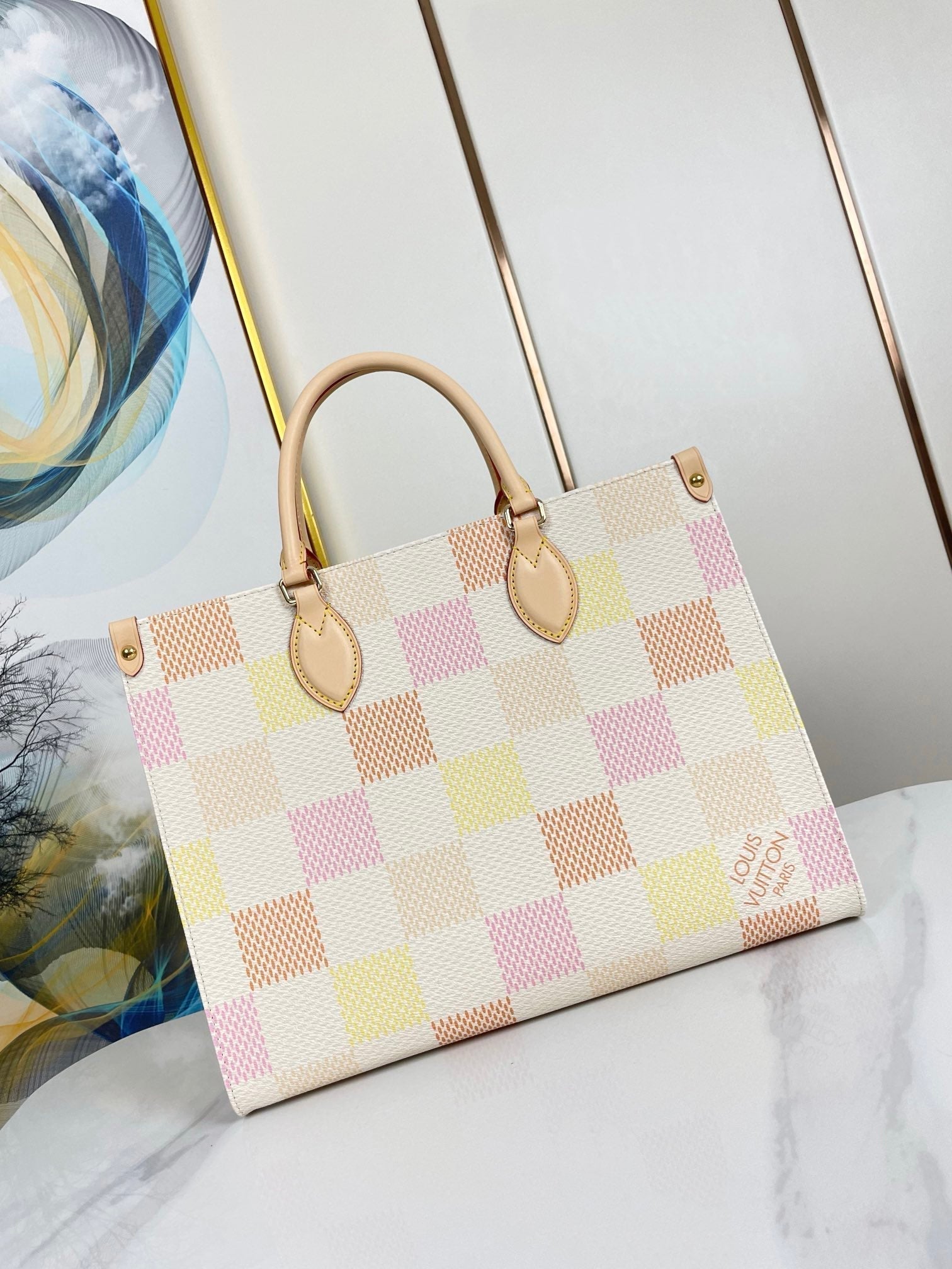 LOUIS VUITTON ONTHEGO 35 IN PEACH DAMIER GIANT CANVAS