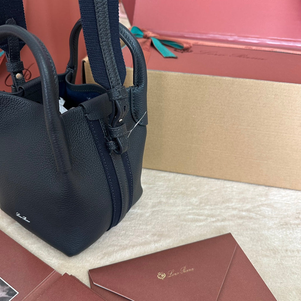 MICRO BALE BAG IN DARK BLUE CALFSKIN 226599