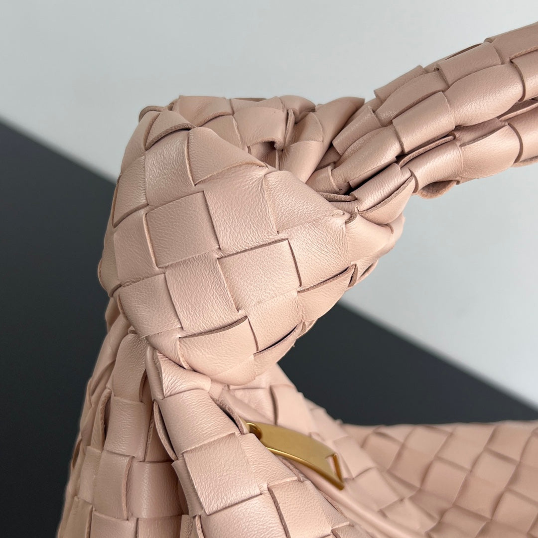 BOTTEGA VENETA MINI JODIE 36 CM IN LIGHT PINK LAMBSKIN
