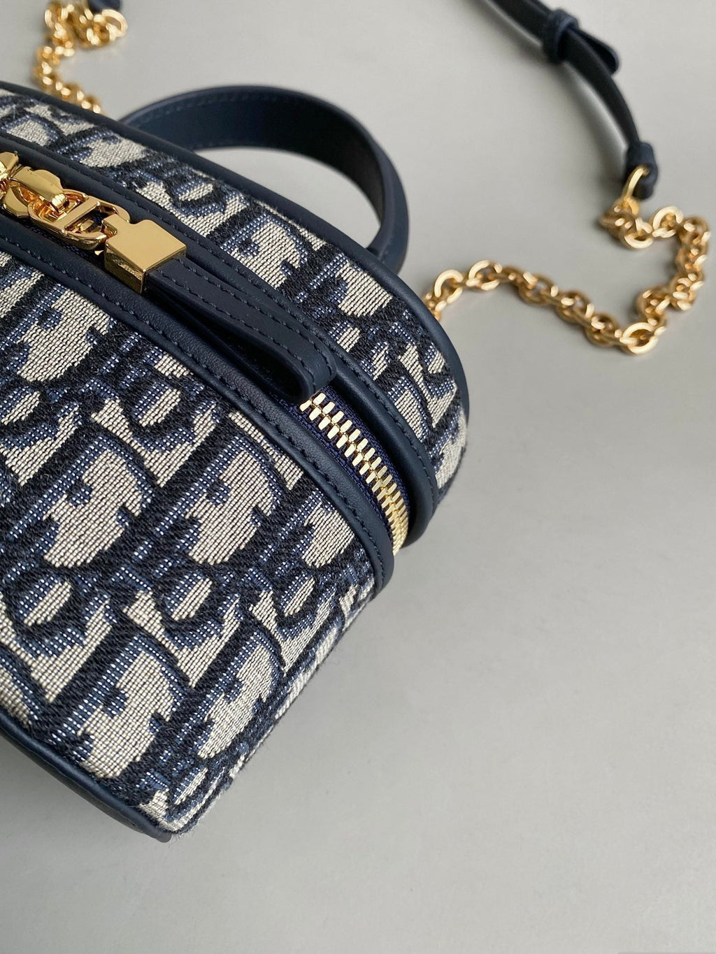 DIOR MONTAIGNE MINI VANITY CASE 16 BLUE OBLIQUE JACQUARD