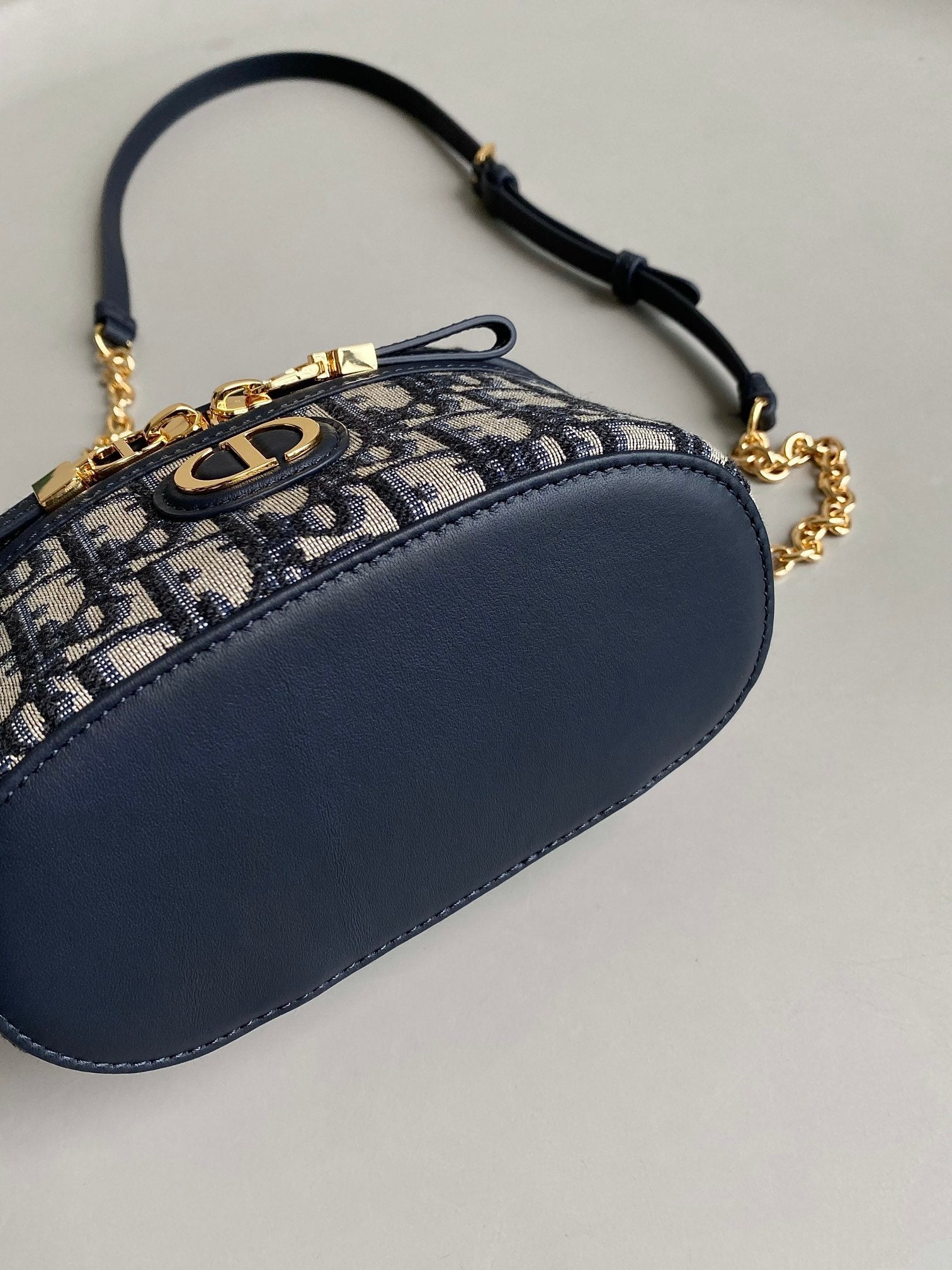 DIOR MONTAIGNE MINI VANITY CASE 16 BLUE OBLIQUE JACQUARD