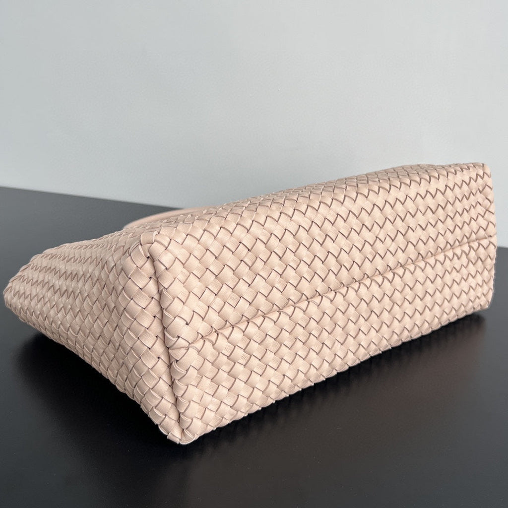 BOTTEGA VENETA LARGE CABAT 51 IN ALMOND BEIGE LAMBSKIN