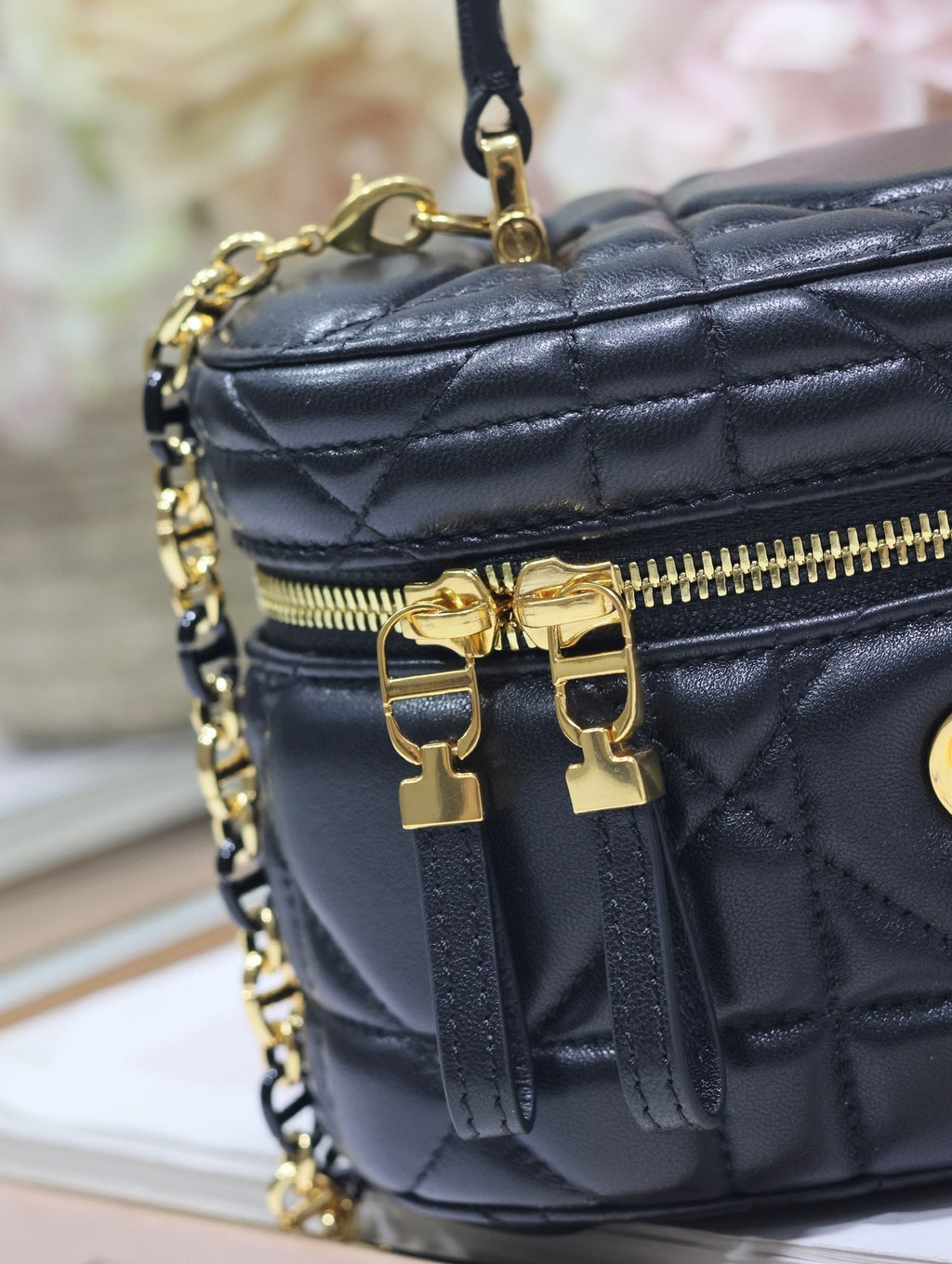 DIOR CARO 16 MINI VANITY CASE IN BLACK MACROCANNAGE LAMBSKIN
