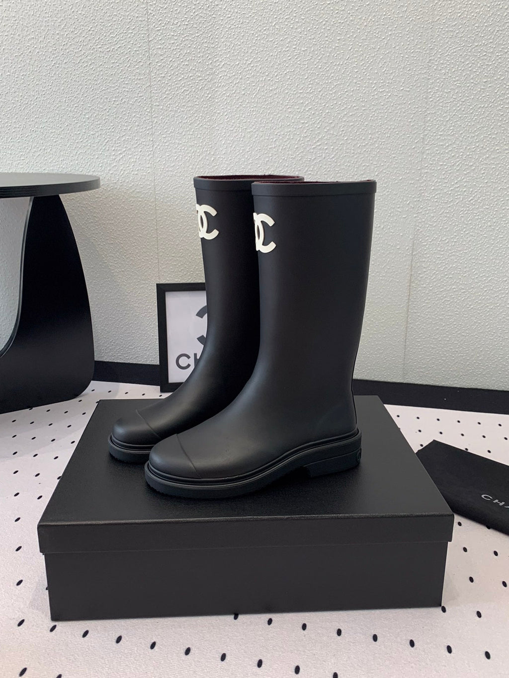 CHANEL rainboot  black coler