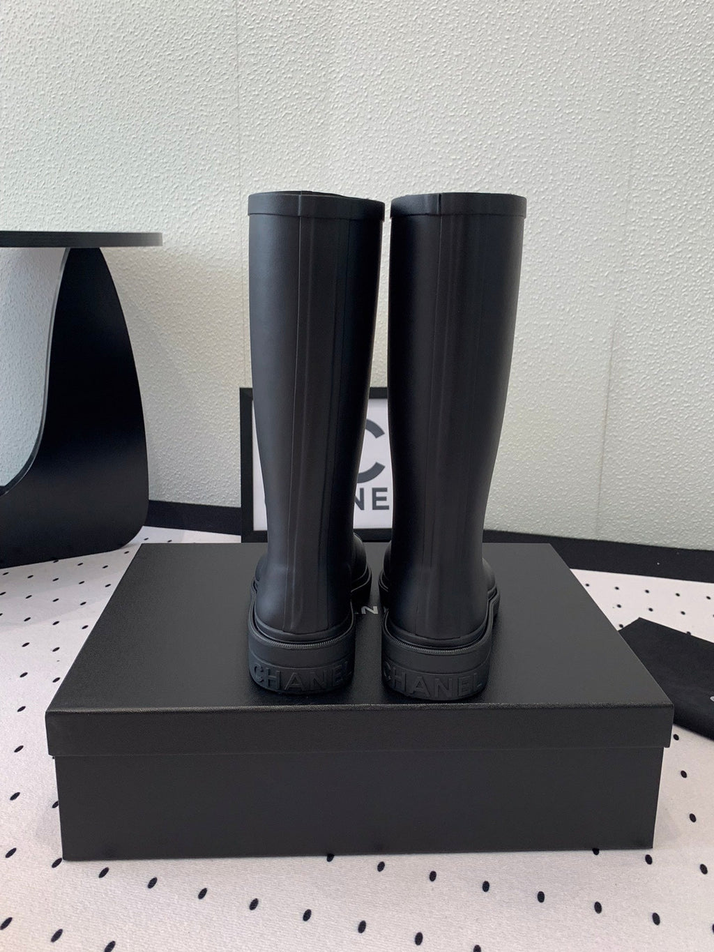 CHANEL rainboot  black coler