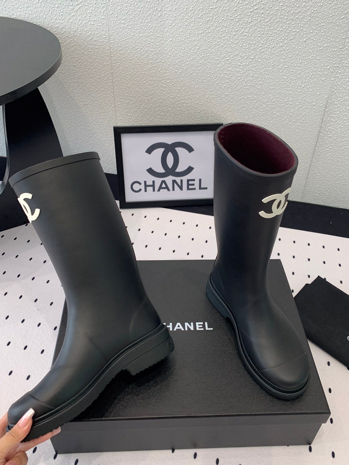 CHANEL rainboot  black coler