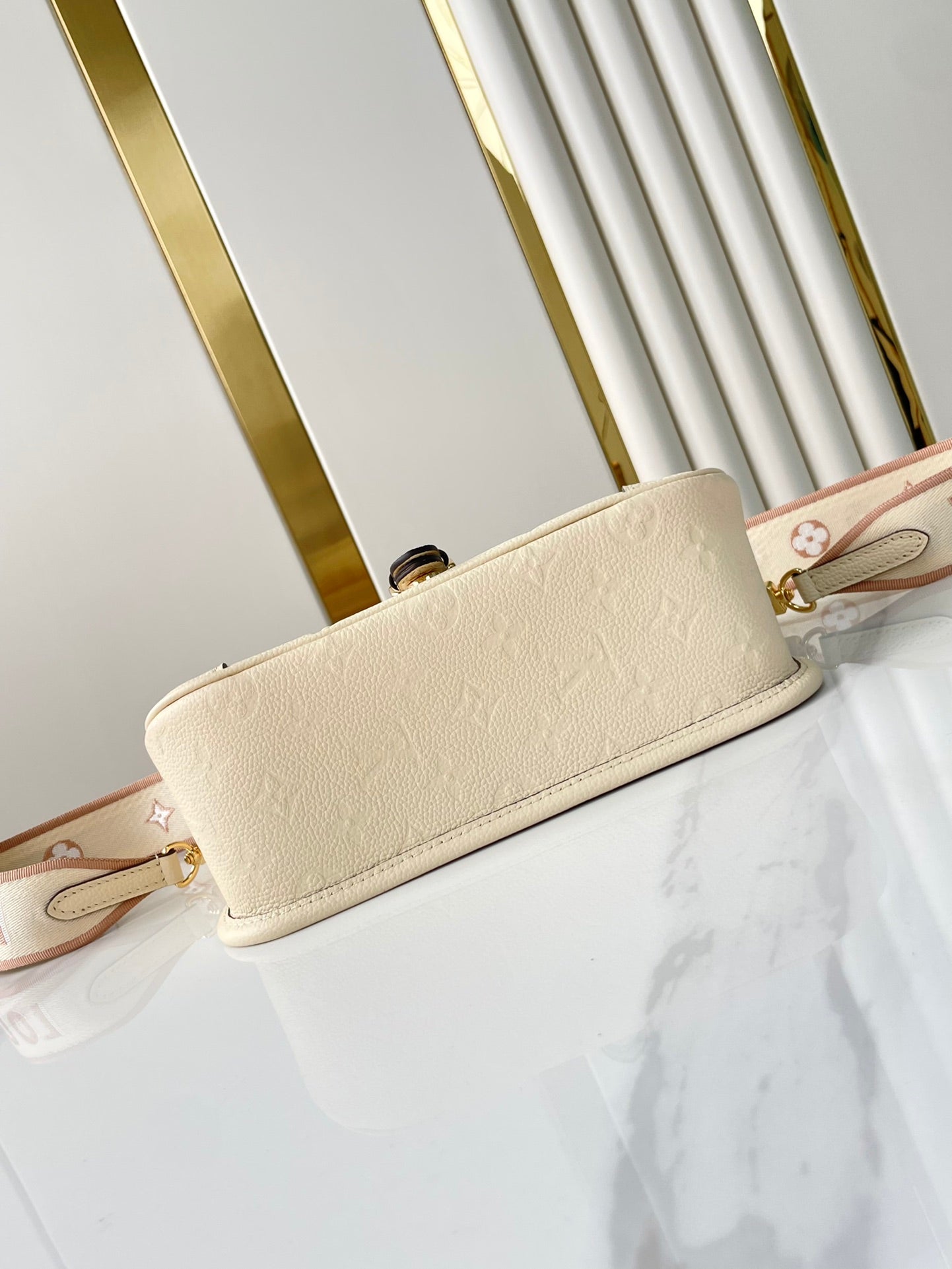LOUIS VUITTON DIANE 23 IN CREAM MONOGRAM EMPREINTE LEATHER