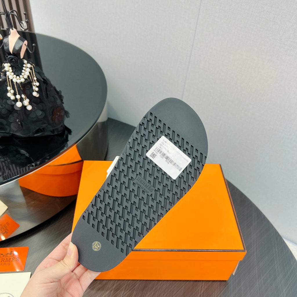 HERMES CHYPRE SANDAL WHITE MIX BLACK CALFSKIN SPECIAL