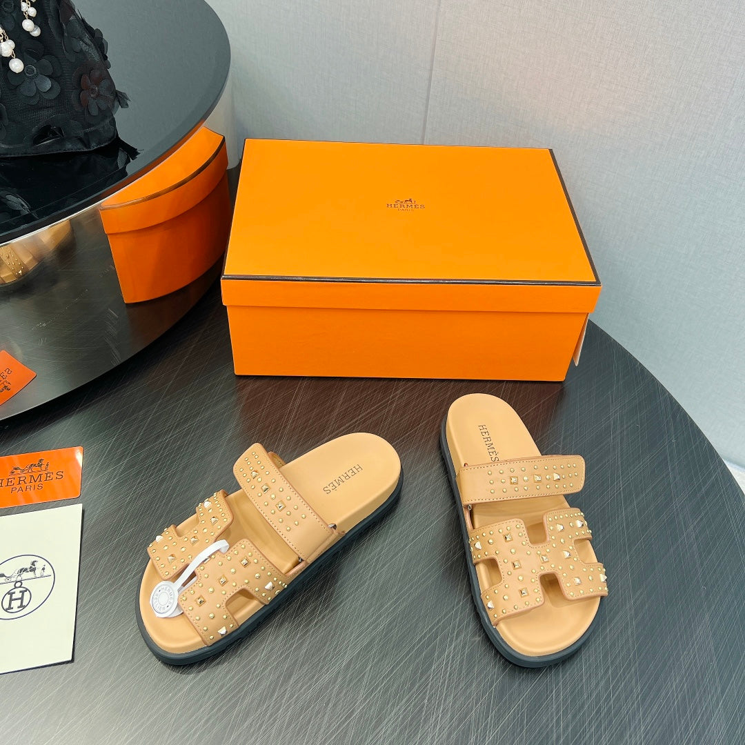 HERMES CHYPRE SANDAL LIGHT ORANGE CALFSKIN SPECIAL