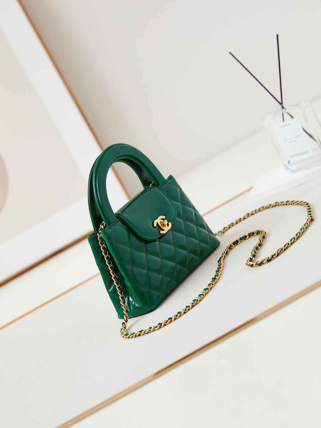 CHANEL KELLY MINI 19 SHOPPING BAG IN GREEN FOREST CALFSKIN