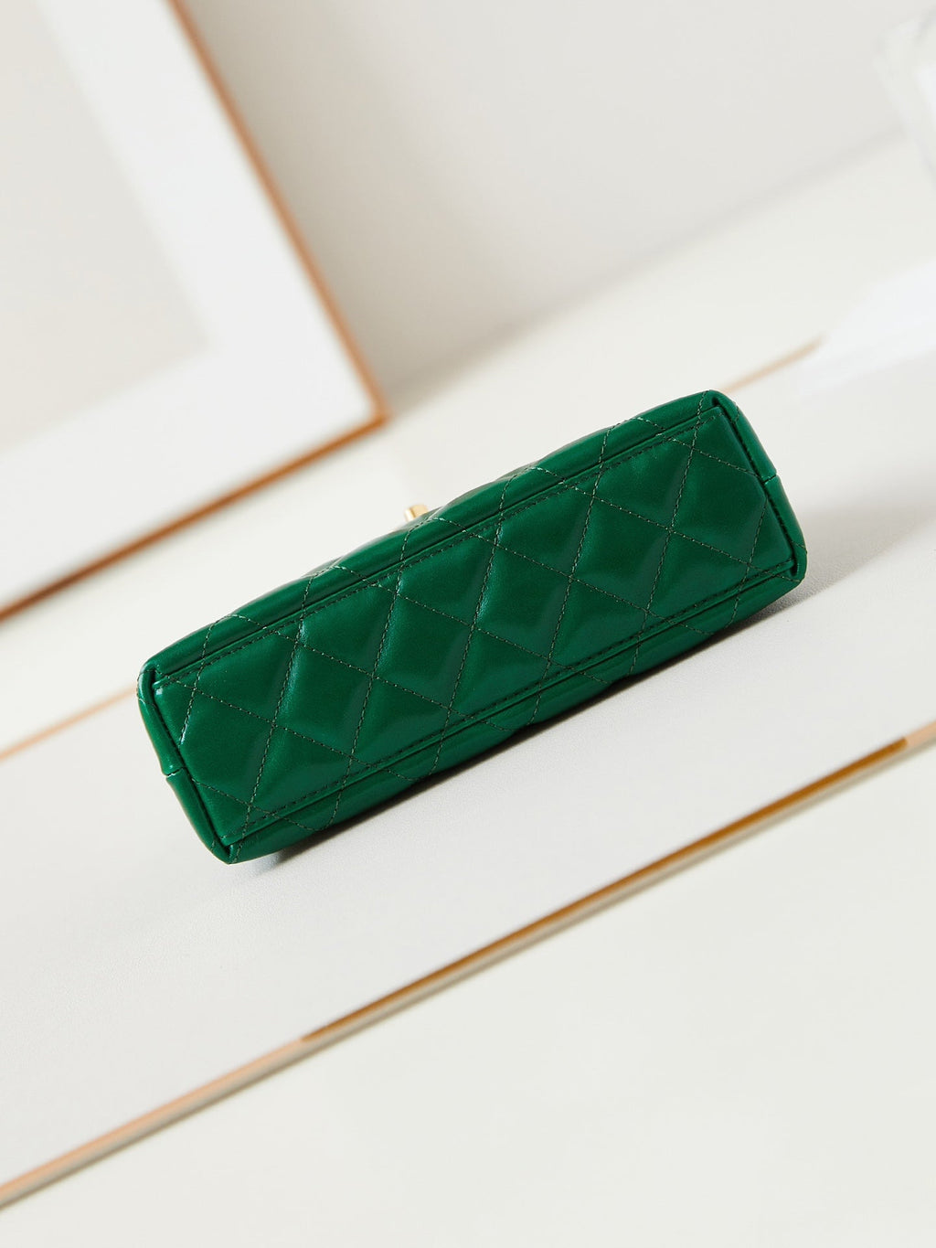 CHANEL KELLY MINI 19 SHOPPING BAG IN GREEN FOREST CALFSKIN