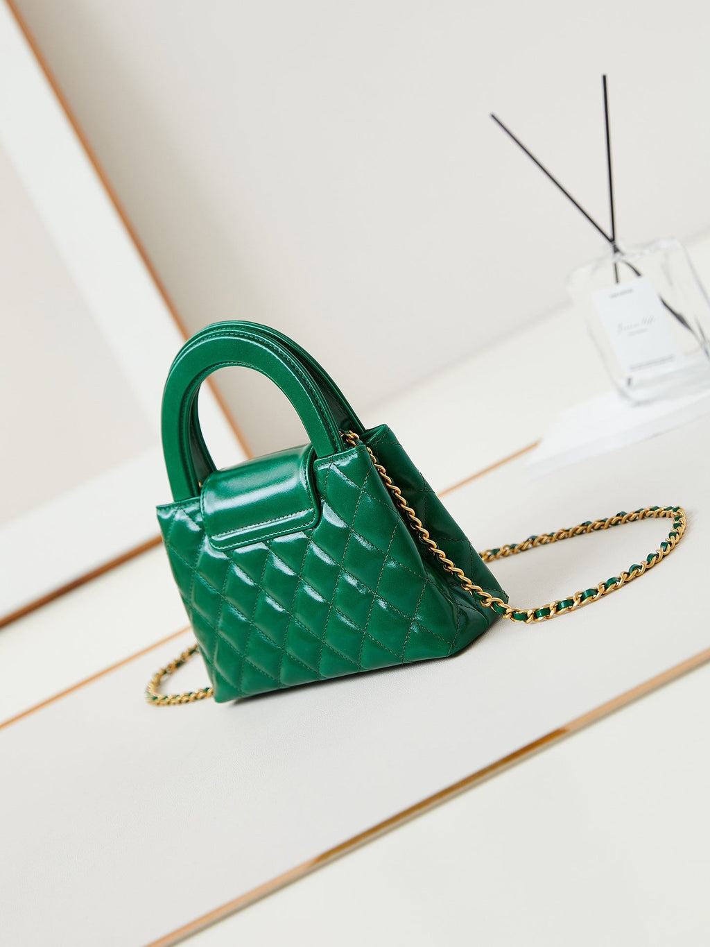 CHANEL KELLY MINI 19 SHOPPING BAG IN GREEN FOREST CALFSKIN