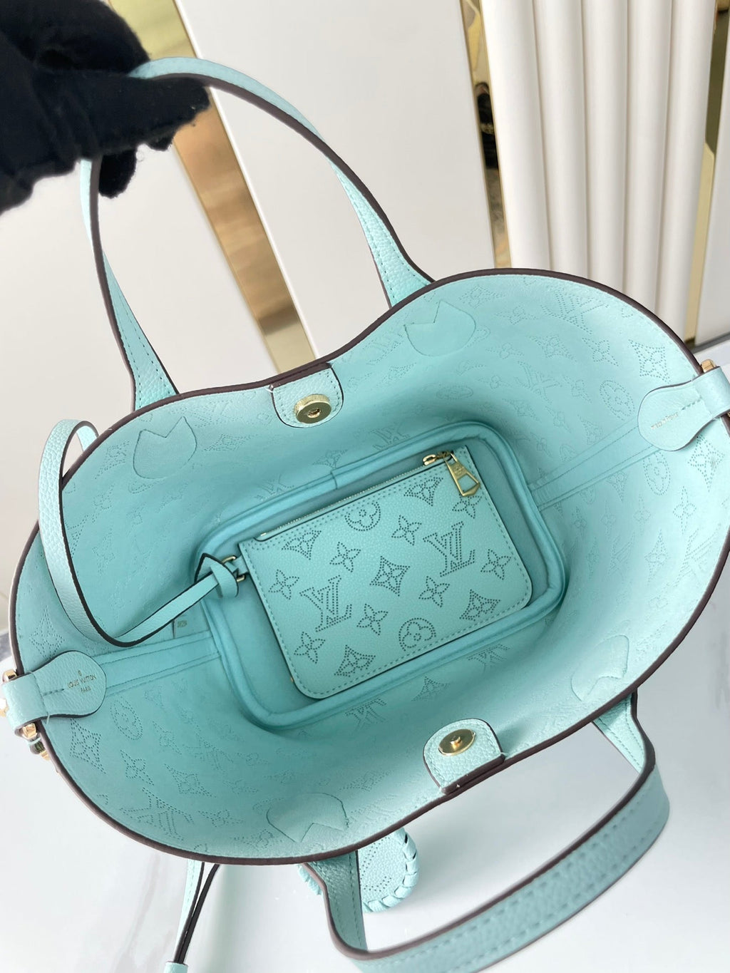 LOUIS VUITTON BLOSSOM PM 20 IN SKY BLUE MONOGRAM PERFORATED CALFSKIN