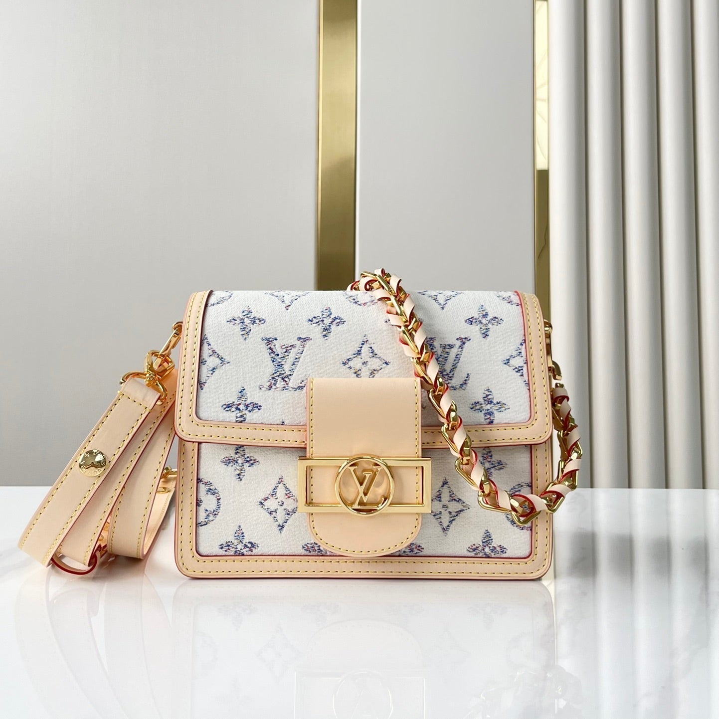 LOUIS VUITTON DAUPHINE MINI 20 IN WHITE MONOGRAM JACQUARD FABRIC GOLD HARDWARE