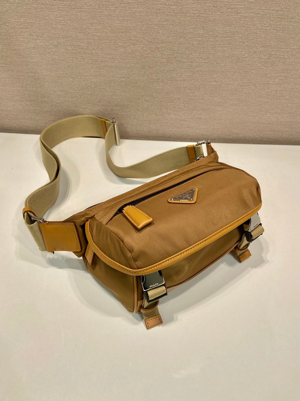 PRADA MESSENGER BAG 20 IN CIDER BROWN RE-NYLON AND CALFSKIN TRIM