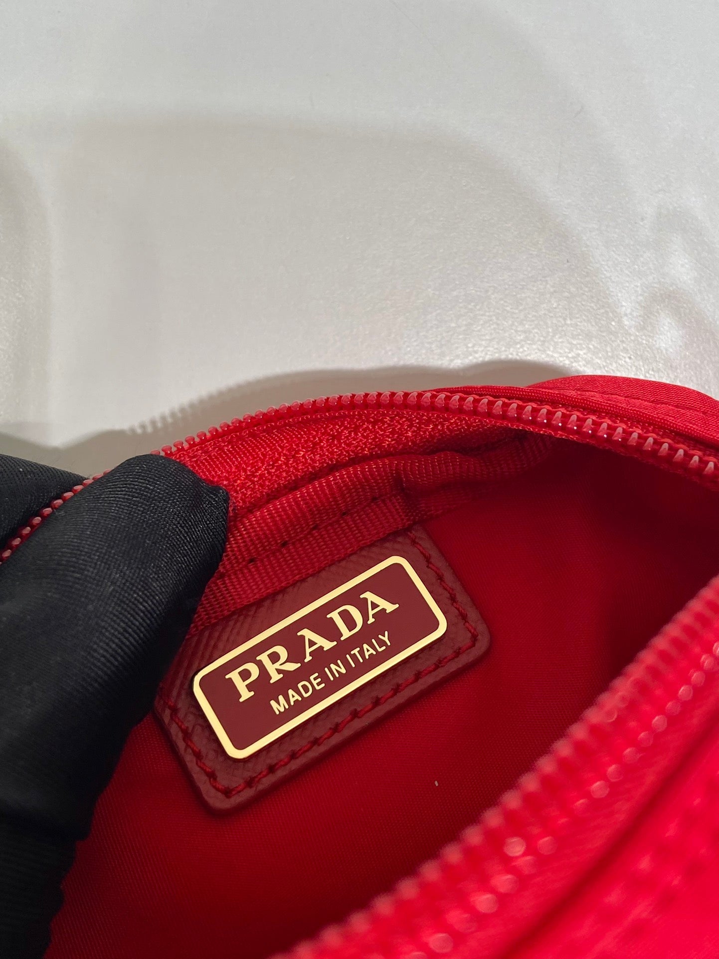 PRADA CLUTCH 12 IN PASSION RED RE-NYLON