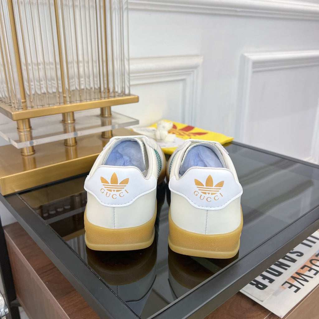 GUCCI & ADIDAS GAZELLE SNEAKER LIGHT GRAY VELVET