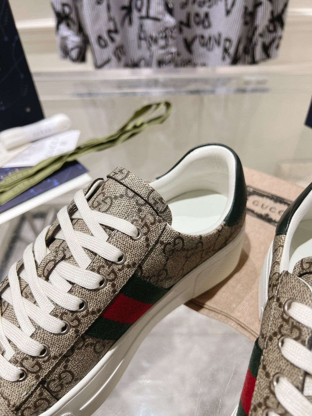 GUCCI ACE 30 SUPREME TRAINER LIGHT BROWN CALFSKIN