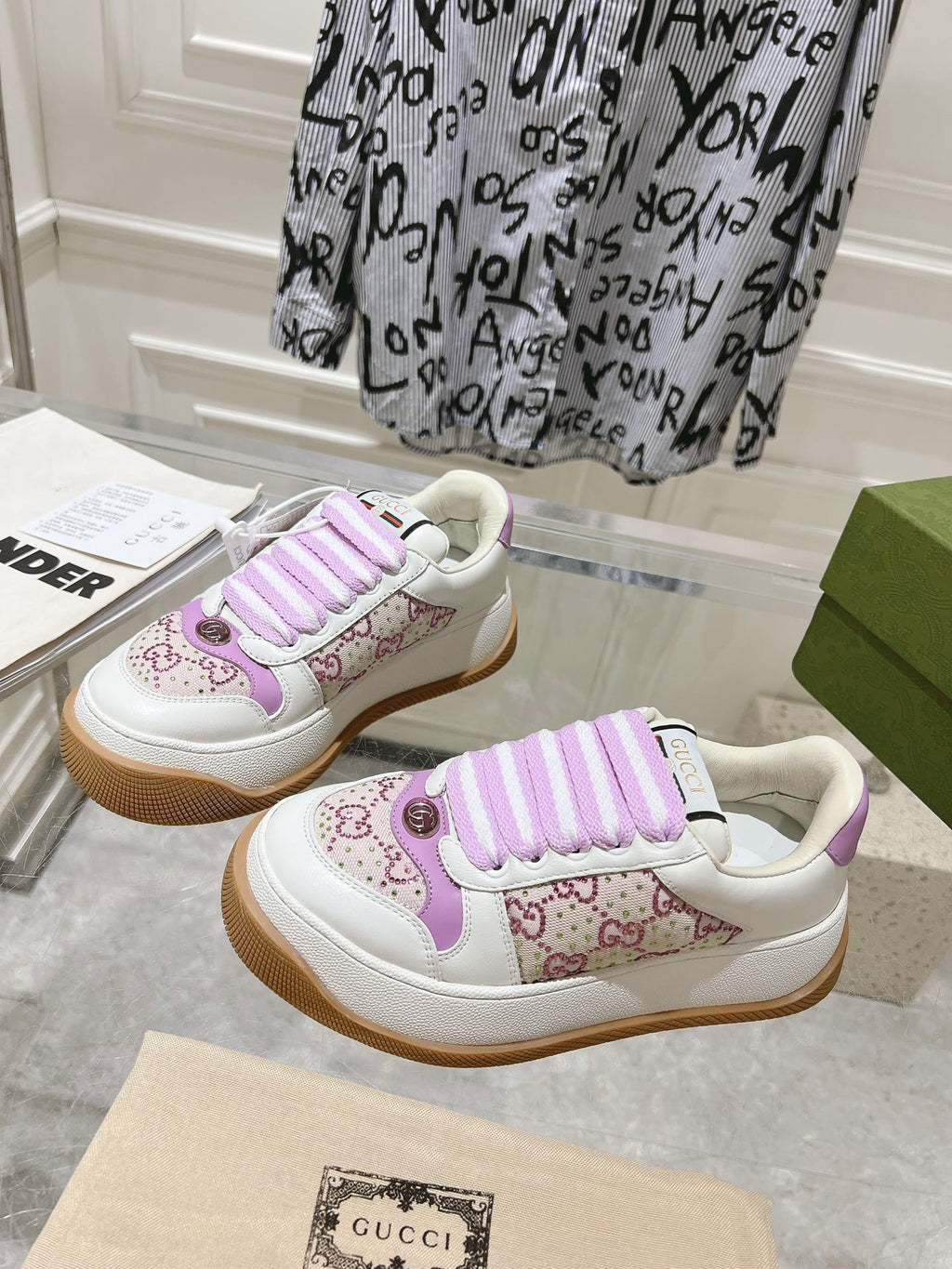 GUCCI SCREENER 50 SNEAKER WHITE AND PURPLE CALFSKIN
